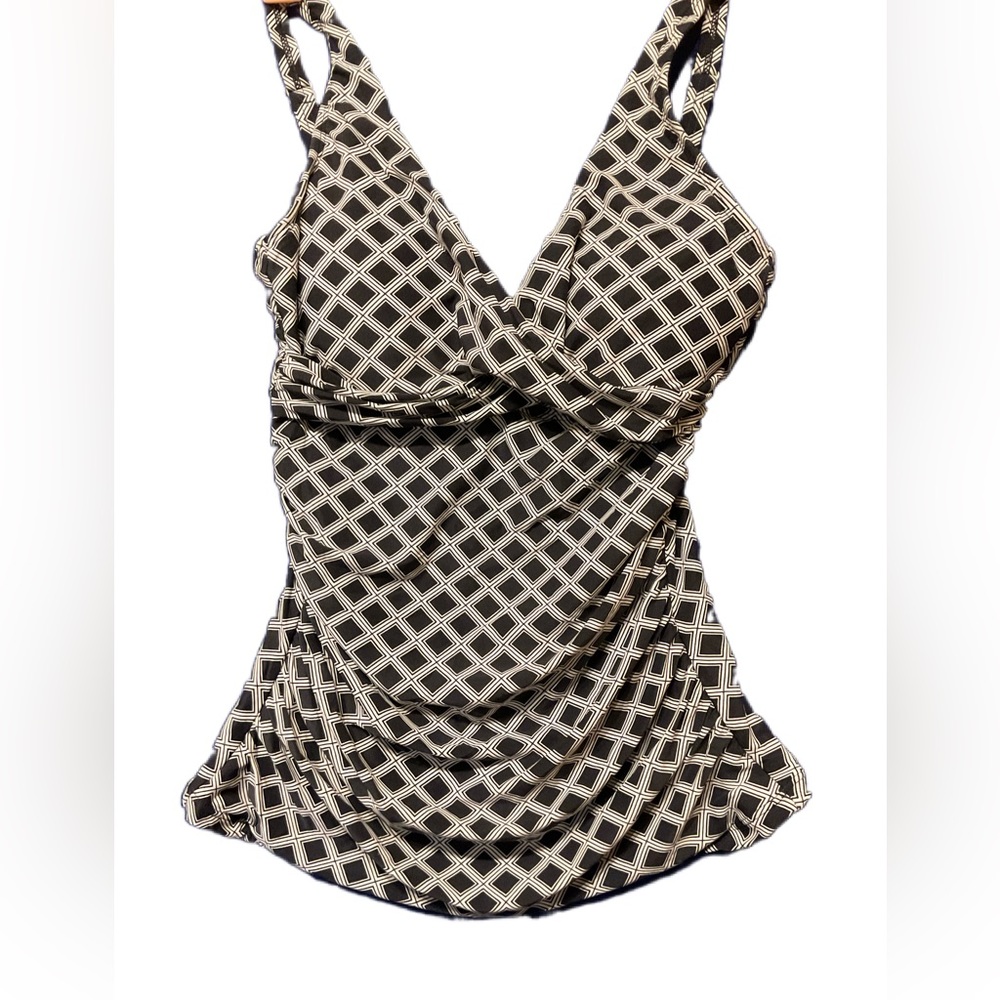 Niptuck Swim Multi Cup Fit Black White Diamond Pattern Sz 4